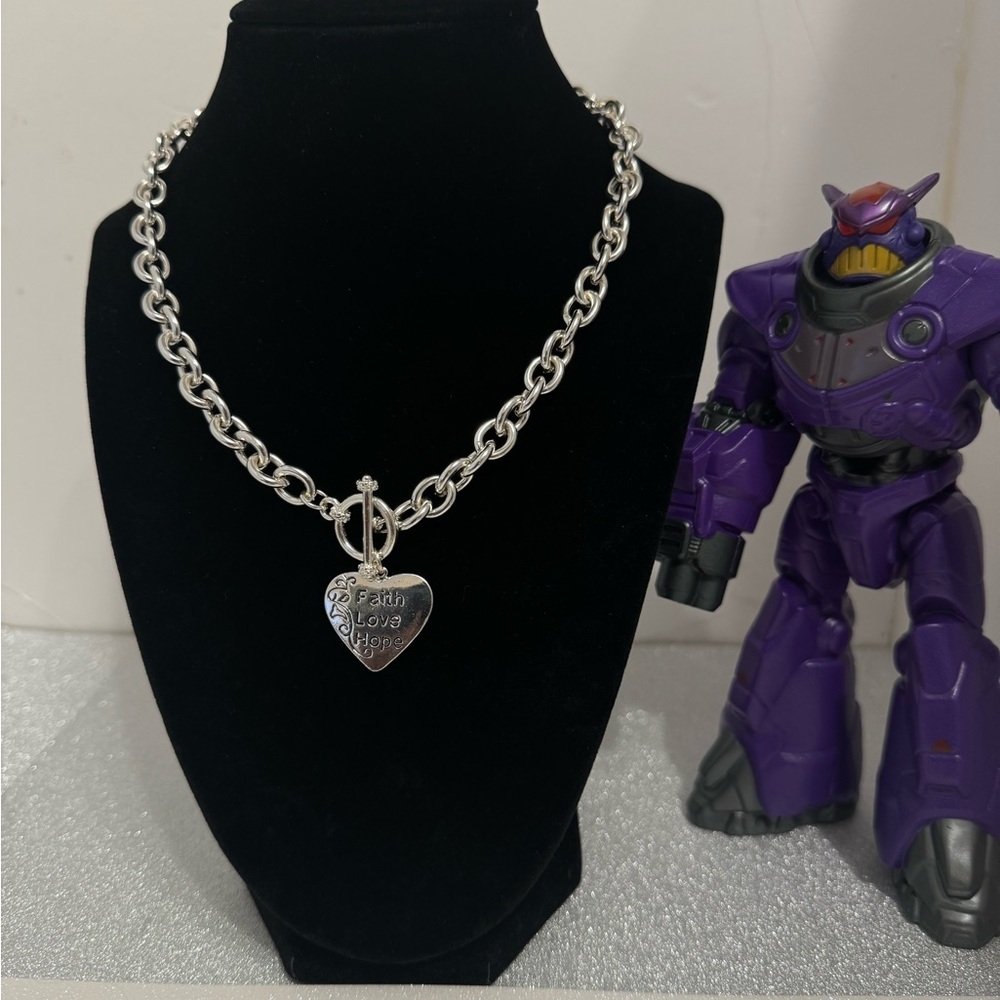- MONTY STATEMENT NECKLACE - Picture 10 of 10